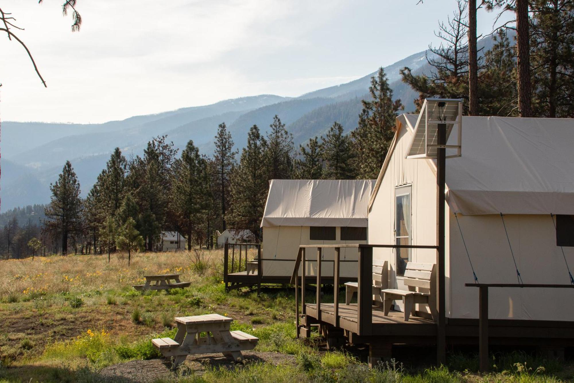 Kumsheen Rafting Resort Lytton Exterior photo