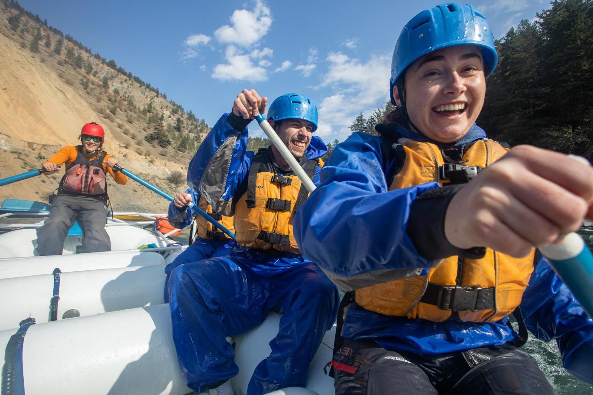 Kumsheen Rafting Resort Lytton Exterior photo